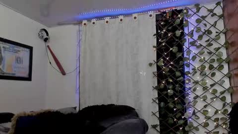 Snapshot of kaledd_musclee chatting on February 19, 5:27 am Kaledd musclees room Master online show from February 19, 5:27 am