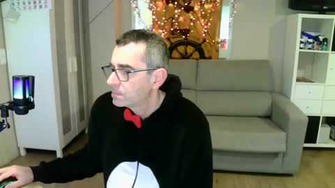 MusicMen49 online show from January 5, 9:05 am