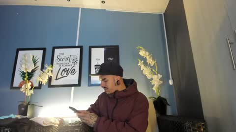 Snapshot of kaletattoos chatting on October 23, 11:02 am Kale online show from October 23, 11:02 am
