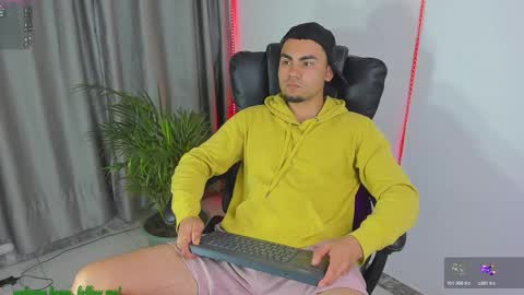 K A L I online show from November 26, 8:39 am