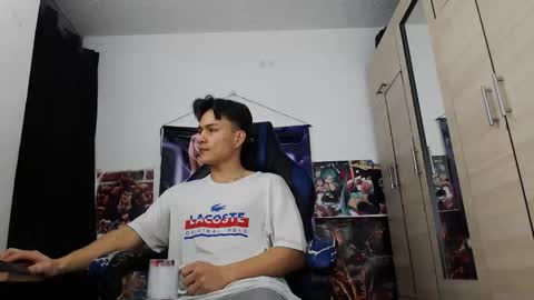 andres online show from March 21, 11:36 am