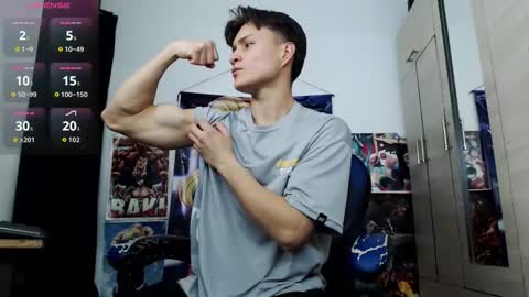 andres online show from March 25, 10:36 pm