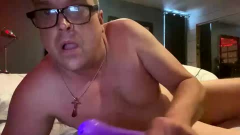 karwow10 online show from April 22, 7:07 pm