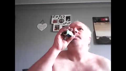 kdus4444 online show from January 7, 11:04 am