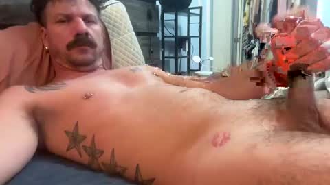 Snapshot of keaton2487 chatting on October 31, 11:46 am Keaton Keller online show from October 31, 11:46 am