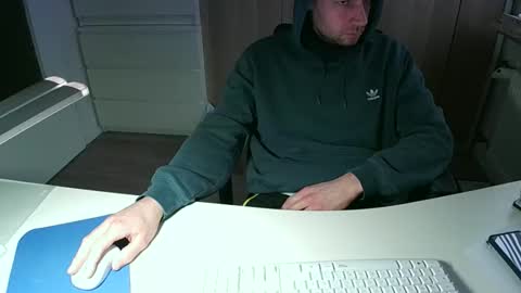 MargieKeith online show from January 12, 8:18 am