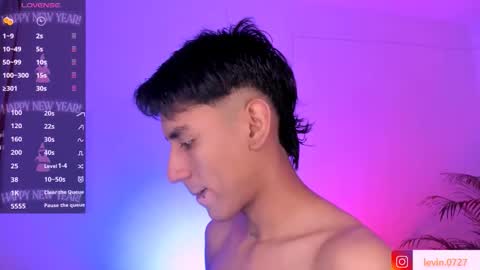 Alejandro Gonzalez online show from December 2, 5:10 am