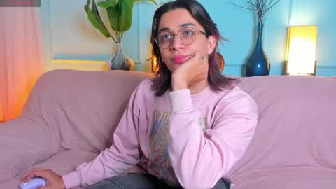 Keita moon online show from April 16, 11:21 am