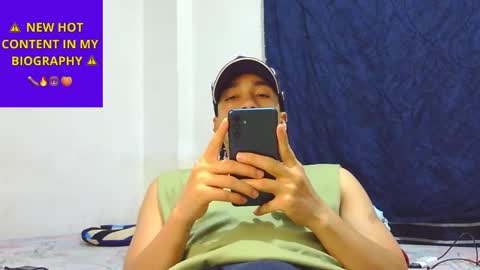 Snapshot of keivid_2303 chatting on January 29, 8:40 am david online show from January 29, 8:40 am