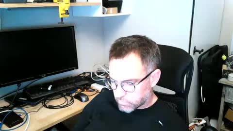 kelvin06133 online show from December 26, 11:57 pm