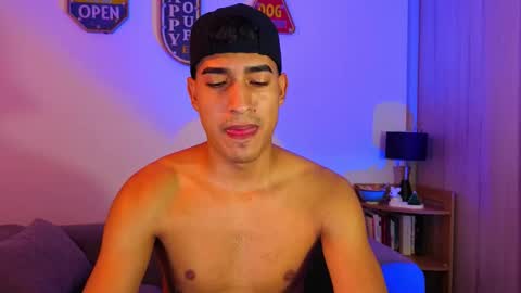 ken_blaker online show from December 21, 12:46 pm