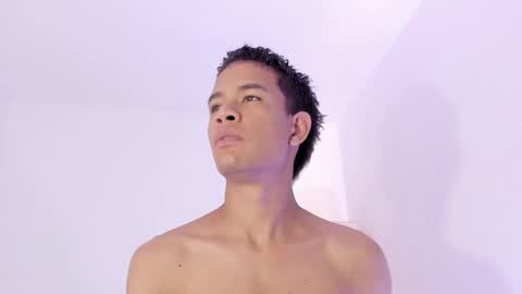 Snapshot of ken_rivera chatting on October 26, 5:04 pm Julian Rivera   online show from October 26, 5:04 pm