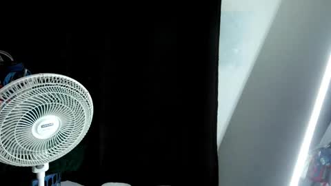 Kennfox777 online show from April 1, 9:22 am