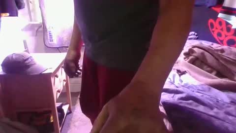 Snapshot of kenneth69h chatting on March 9, 5:28 pm kenneth69h online show from March 9, 5:28 pm