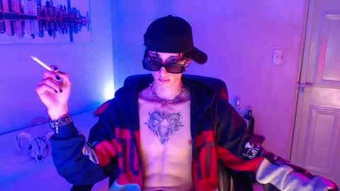 kenny online show from February 2, 9:23 pm