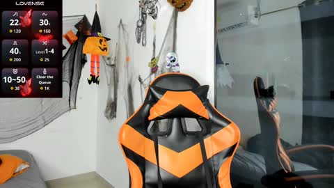 Snapshot of kenshi_roa chatting on October 25, 6:04 am kenshi_roa online show from October 25, 6:04 am