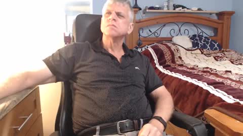 kent_ham online show from March 1, 1:43 am