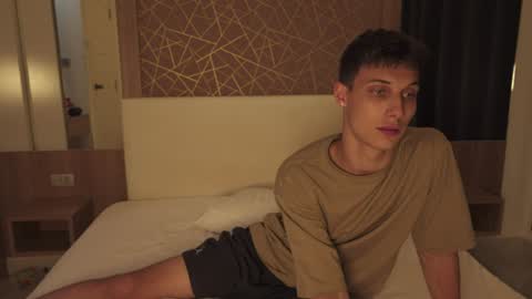 Peter     online show from December 22, 5:10 pm