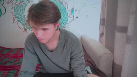 Kero online show from October 1, 1:48 pm