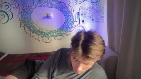 Kero online show from October 7, 2:21 pm