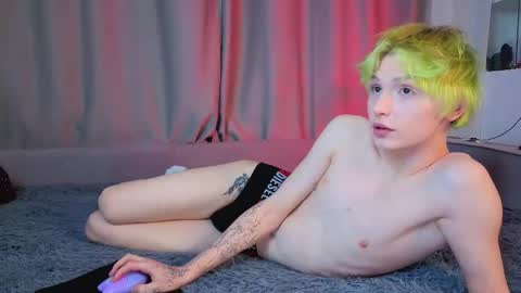 Kessy online show from December 2, 10:24 pm