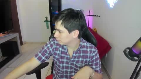 Kevin online show from November 3, 11:28 pm