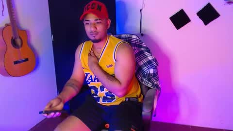 Snapshot of kevin_blackster chatting on October 23, 6:00 pm kevin online show from October 23, 6:00 pm