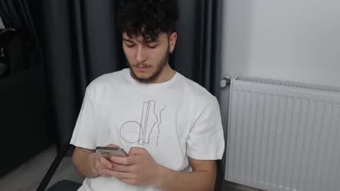 Kevin69 online show from March 3, 4:08 pm