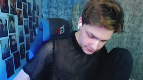 Kevin online show from March 27, 5:22 am