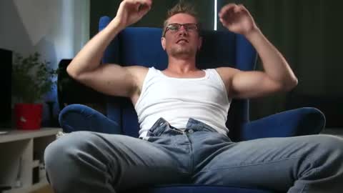 Kev online show from August 2, 1:31 pm