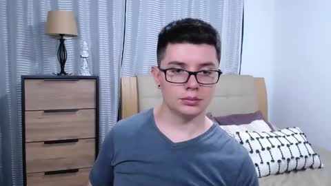 Kevin online show from May 27, 2:08 am