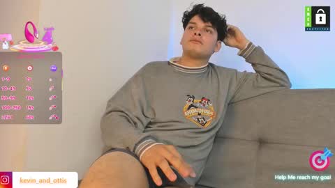 kevin and ottis online show from October 14, 1:01 am