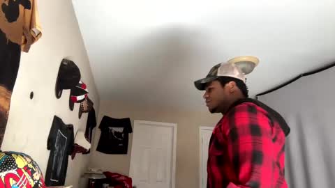 Keybump online show from February 13, 5:54 pm