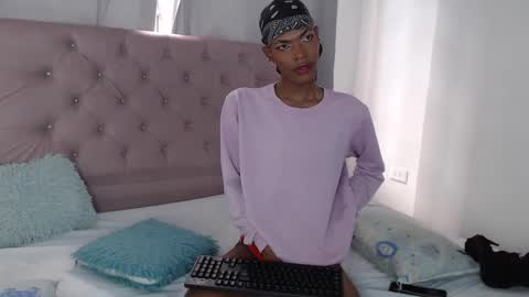 Snapshot of khler_angelis chatting on March 12, 8:31 pm khler_angelis online show from March 12, 8:31 pm