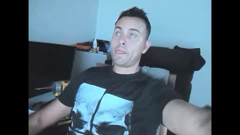 Jonnybigcock online show from October 25, 5:20 am