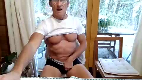 Snapshot of kimonoblues chatting on January 9, 2:29 pm kimonoblues online show from January 9, 2:29 pm