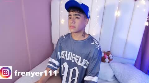 king  help me reach 100 likes online show from February 11, 2:14 am