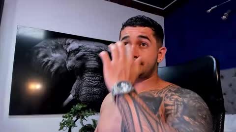 Angel Falconer online show from January 11, 4:27 am