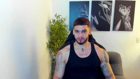 king_of_kings__ online show from February 15, 2:47 am