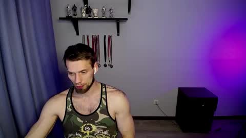 king_pong online show from December 8, 8:36 pm