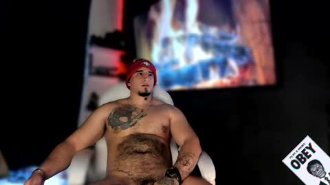 King Bear online show from February 7, 8:31 pm