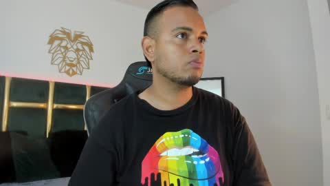 kingg_jay online show from May 31, 12:27 pm