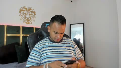 kingg_jay online show from May 30, 12:16 pm