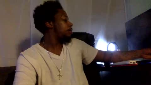 Snapshot of kinglibra420 chatting on December 9, 12:23 am loyal fuck online show from December 9, 12:23 am