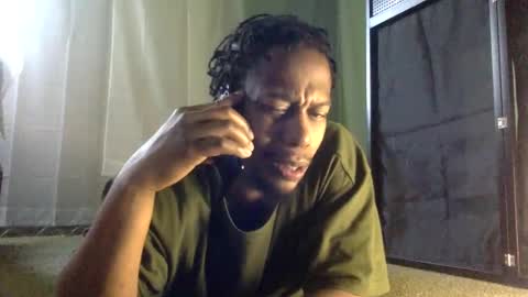 Snapshot of kinglibra420 chatting on January 3, 1:25 pm loyal fuck online show from January 3, 1:25 pm