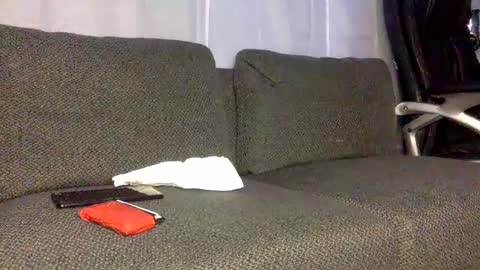 Snapshot of kinglibra420 chatting on December 8, 11:14 am loyal fuck online show from December 8, 11:14 am