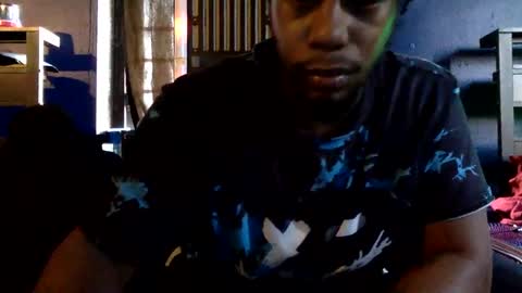 Snapshot of kinglibra420 chatting on January 8, 4:00 pm loyal fuck online show from January 8, 4:00 pm