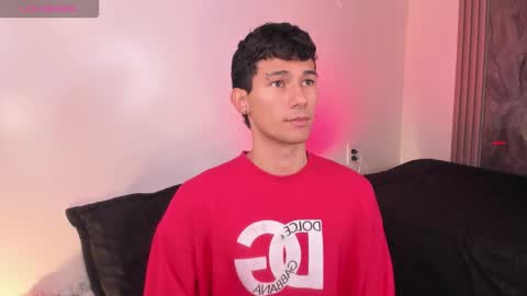  A L E X  online show from February 1, 3:27 am