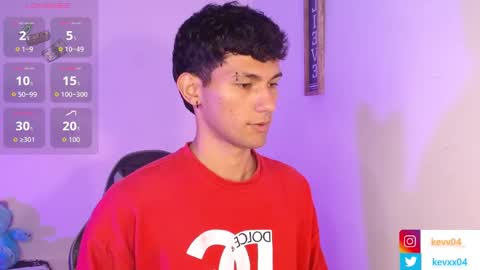  A L E X  online show from November 14, 4:59 am