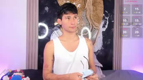  A L E X  online show from June 21, 3:23 am